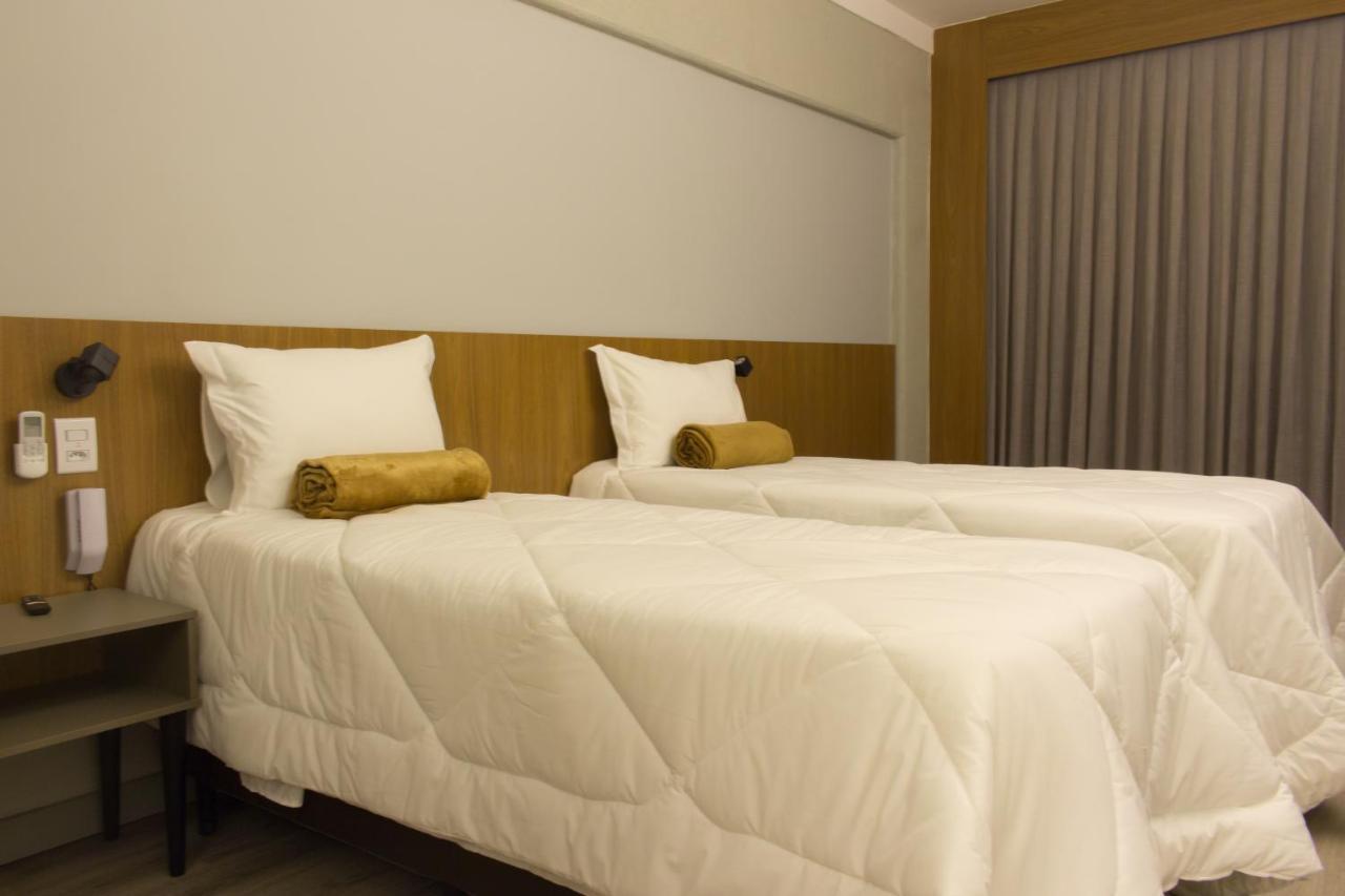 Dela Inn Andradas Bagian luar foto