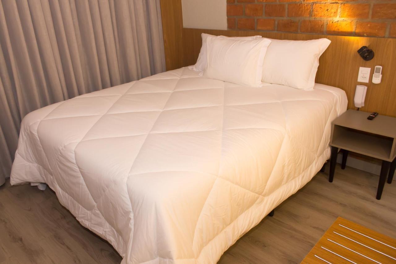 Dela Inn Andradas Bagian luar foto