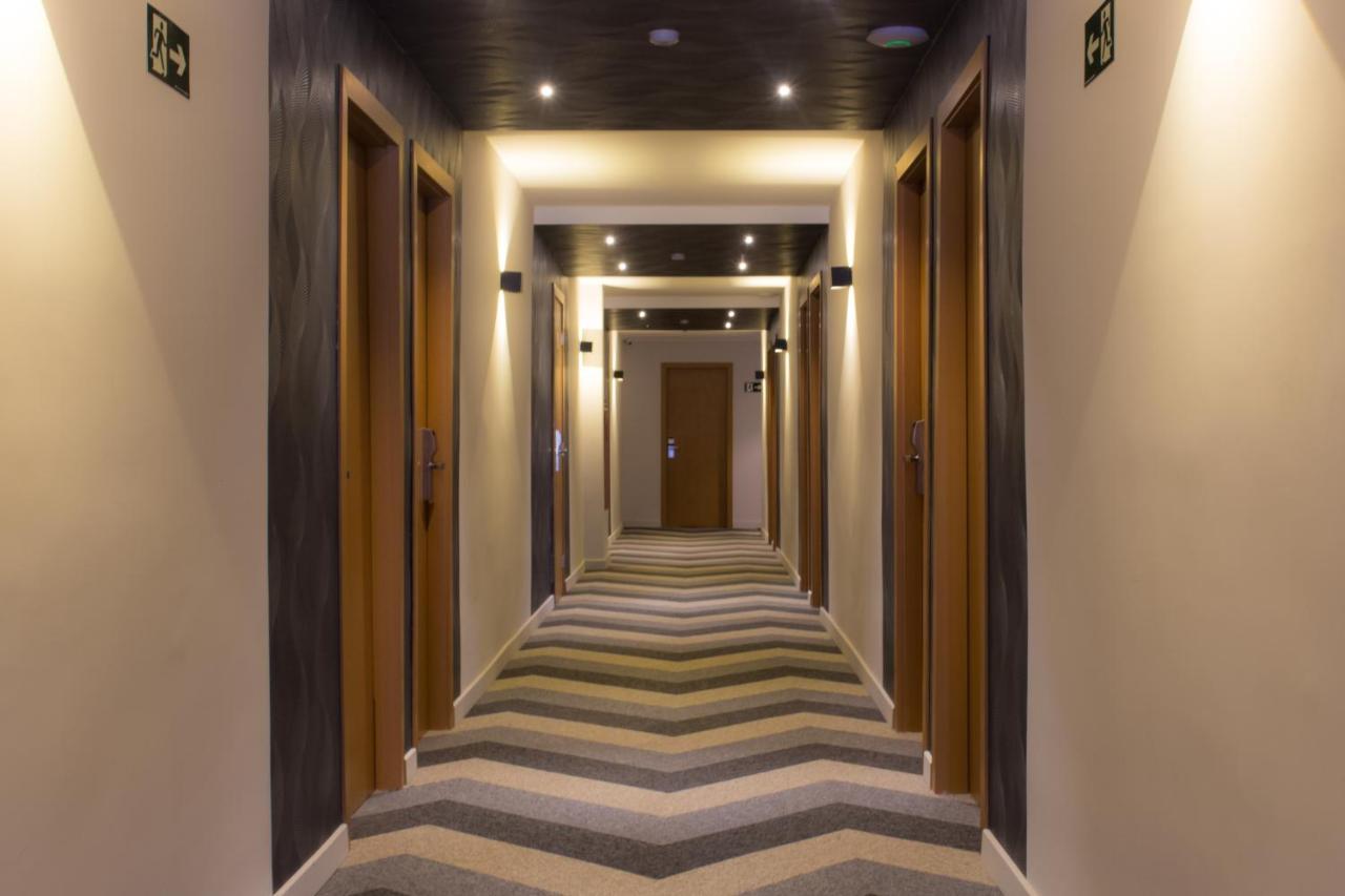 Dela Inn Andradas Bagian luar foto
